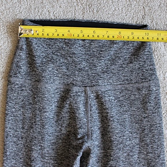 Beyond Yoga - Caught in the Midi Space Dye Leggings, So Soft! - Picture 5 of 10